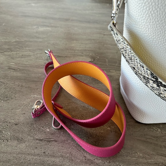 Crossbody bag - Picture 3 of 6